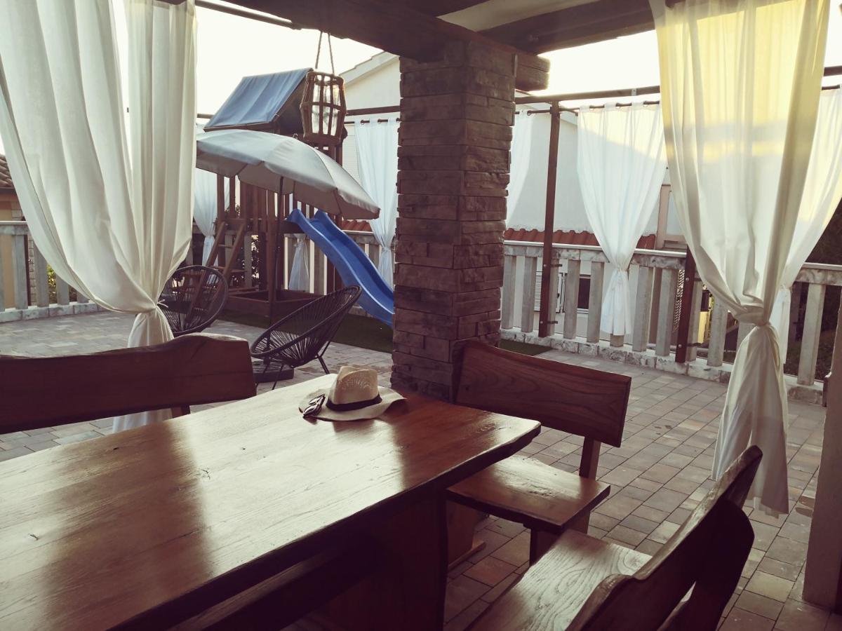 Vila Marija Kampor Exterior foto